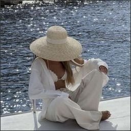 honahniala27093's profile picture. 🩵 You can’t dim my sparkle.