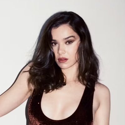 archiveshailees's profile picture. source of updates about academy award nominated actress hailee steinfeld | fan account, not impersonating