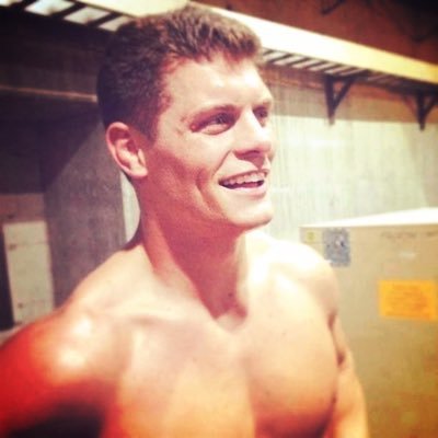 Icallitsugar's profile picture. 