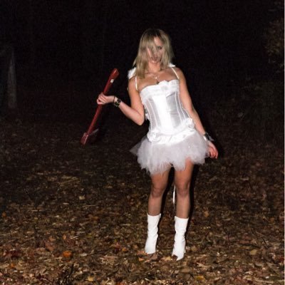 slut_444's profile picture. second heaven