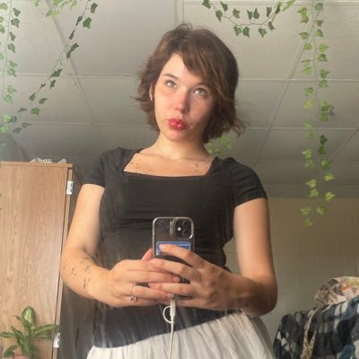 skepexe's profile picture. insta & tt is pissris | happytwt / diamondtwt! ⟡₊˚⊹ — spam: @pissrispriv