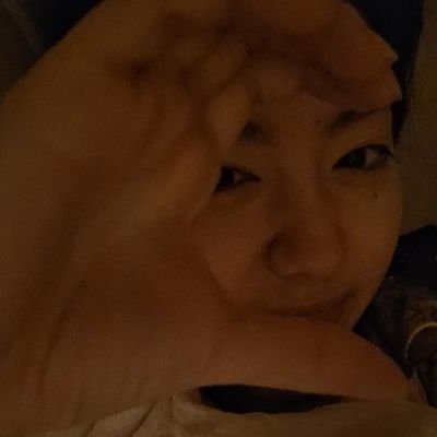 _pryaaa's profile picture. 