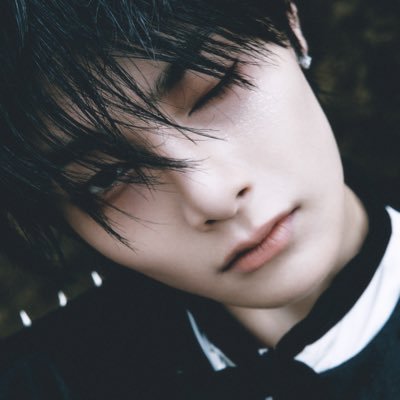 hugme_in's profile picture. hallucination - yang jeongin || 220725 ༊࿐