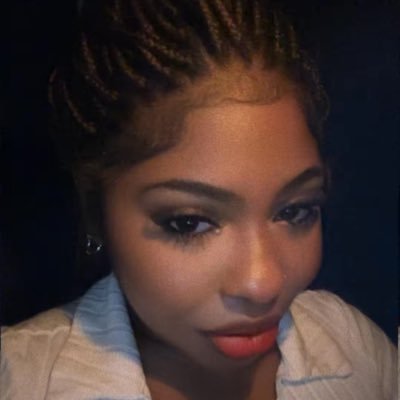 BigAsLola's profile picture. In A Badu world♓️ a diamond 💎 in a rough 🖕🏽