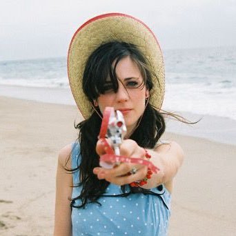 mercgirlie's profile picture. Chronic retweeter