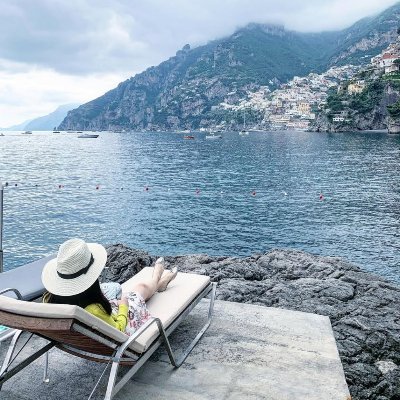 Hally_Whitman's profile picture. She believed she could, so she did | Beachside | Flowers & ocean vibes | Coffee & books | Elegance than hustle