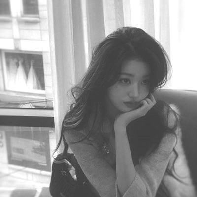 ambivertgirlcns's profile picture. 🇮🇩🇬🇧🇲🇾 currently learning 🇪🇸(A2)🇨🇳(HSK1)🇩🇪(A1) #collegetwt #langtwt #booktwt