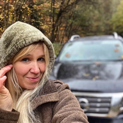 Suredavid5's profile picture. Lady Logger | Breaking barriers in the timber world 💪 Strength, passion & sawdust in my veins 🌍 Proud woman in woodwork building dreams one log at a time