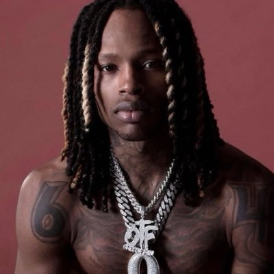 Godwin11O39006's profile picture. 