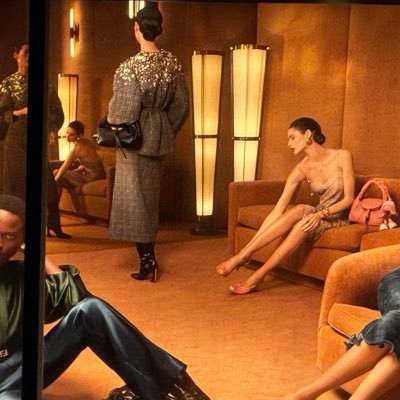 nononobisme's profile picture. 