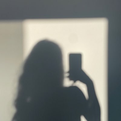 vednne's profile picture. 