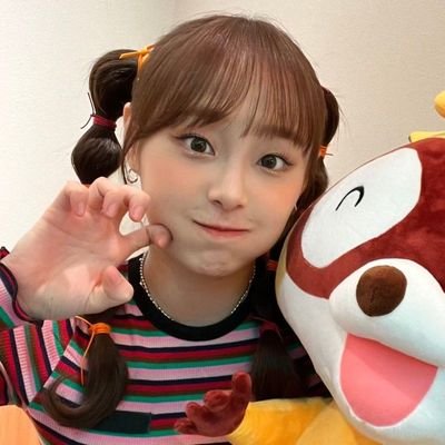Dalluna_lua's profile picture. ⊹23yo
⊹Yun Li, Chuu, Yena, BtoB, GOT7, SKZ, Ateez, etc.
⊹Vi o SKZ 2x ao vivo
(⁠*⁠˘⁠︶⁠˘⁠*⁠)⁠.⁠｡⁠*⁠♡