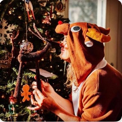 impossiblewolf_'s profile picture. 