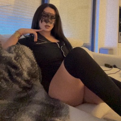 Moneymiss37's profile picture. •Uʀ ғᴀᴠᴏʀɪᴛᴇ Moroccan Wᴇᴀʟᴛʜ Qᴜᴇᴇɴ•  Tᴜ ᴠᴇᴜx ᴍᴏɴ ᴀᴛᴛᴇɴᴛɪᴏɴ ? PAYPAL/THRONES. 𝑬́𝒄𝒓𝒂𝒔𝒆𝒔 𝒕𝒐𝒊 & 💶