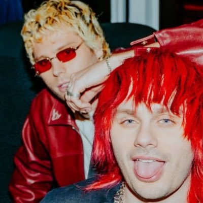 lukesplaceinme's profile picture. you are loved & valid. always. cake lovebot!! ♡