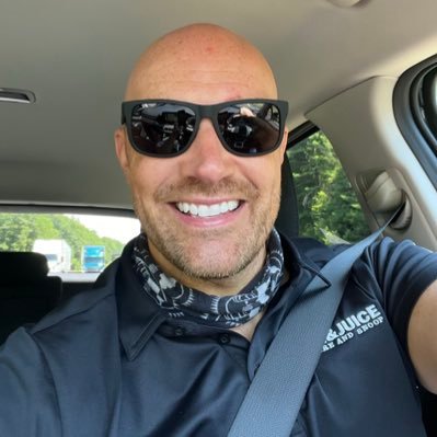 rysab's profile picture. I’m just here for the comments and feuds