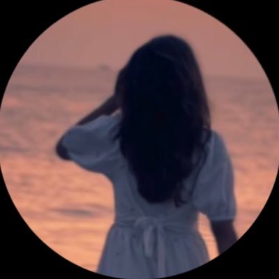 chikithaaaaaaa's profile picture. just vibes 💫