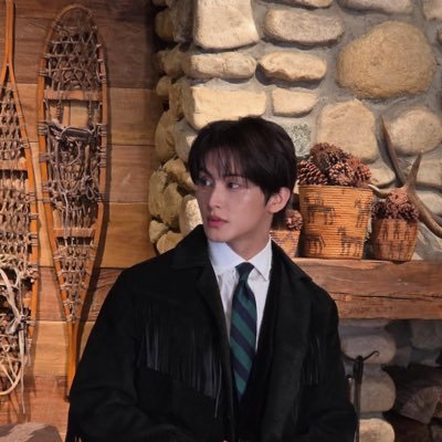 onyour_liky's profile picture. HOLO COMING SOON🌻🐻