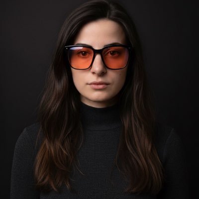 ZahmJennifer's profile picture. 🔬 Science-backed biohacking coach for entrepreneurs 🌙 Optimize sleep | ⚡️Boost focus | 🔋Elevate energy ✨ Success without burnout or loss of well-being