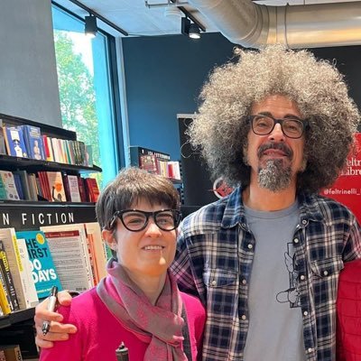 Francisss2096's profile picture. Software localizer 💻 translator En/Es-It 🇬🇧🇪🇸 feminist, LGBT ally, pro European 🙎🏻‍♀️🏳️‍🌈🇪🇺 singer for hobby 🎤 Eurofan 🌍🪩