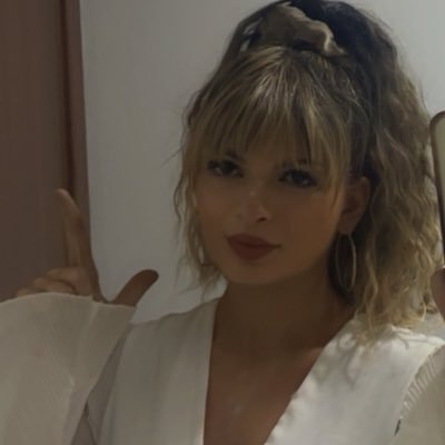 laurchata's profile picture. repressed outlaw, no limit texas hold em enjoyer, francisco alvarez apologist