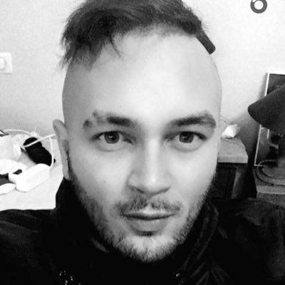 cameliatlh's profile picture. 