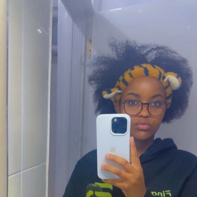 gitau_50's profile picture. Fuck small talk. Show me your soul🌠