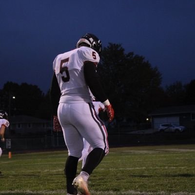 Joel_3063's profile picture. 6'2 feet
245 pounds
Class of 2026
RB/DE #5