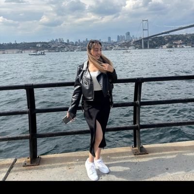 kabiseneylem's profile picture. Tanrıya son sözümü söyledim, terbiye borcum yok dünyaya..