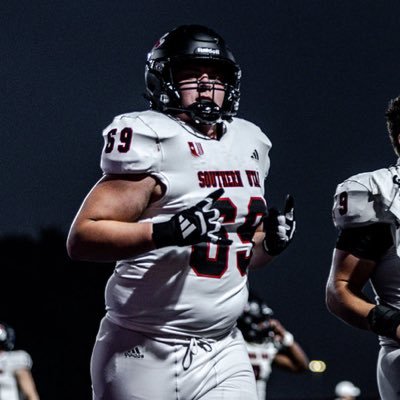 ajdutchover66's profile picture. OL @SUUFB_ 6’3” 295lbs