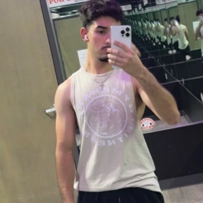 xxxandertxx's profile picture. 22, uncut latino😮‍💨, hmu for requests 💰