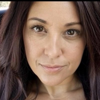 Rezchick_'s profile picture. Coffee addict with a PhD in spilling. Once brewed a pot in my sleep. Once got banned from Monopoly for ‘creative accounting’