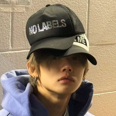 trash_art_time's profile picture. hello!! I am a artist mainly digital ✨️ i have open coms at the moment!!

always ✴️❇️