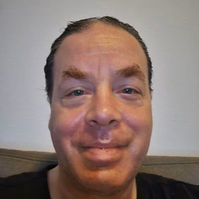 HetNieuweJaar's profile picture. not single, new friends welcome 😉