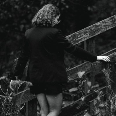 zelia_prt's profile picture. 