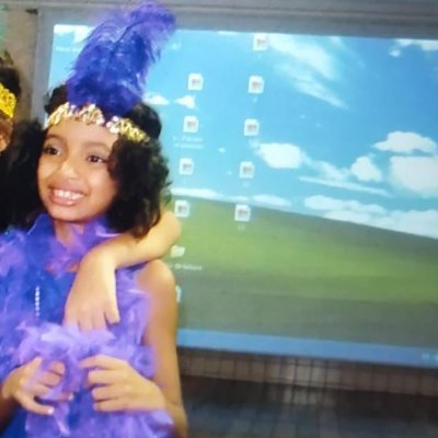 ulamoliveira's profile picture. moça latina americana sem dinheiro no banco