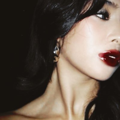 lilvampirez's profile picture. 𝒄𝒓𝒖𝒄𝒊𝒇𝒊𝒄𝒂𝒅𝒂 𝒂𝒐 𝒄𝒐𝒏𝒕𝒓𝒂́𝒓𝒊𝒐