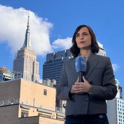 gr_angela's profile picture. Periodista en TVE