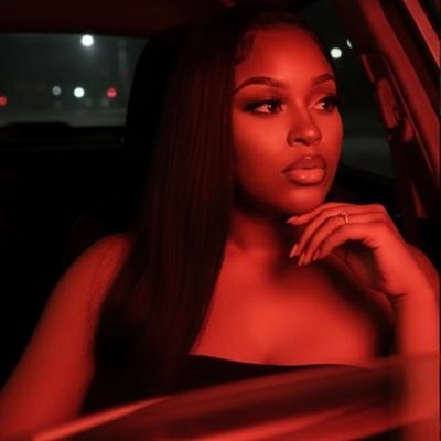 Oohlala_____'s profile picture. I’m just here to laugh & share memories.