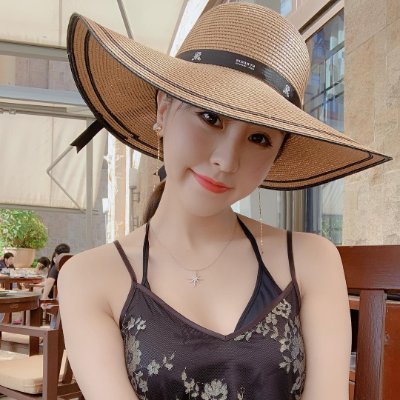 8htever_glhf's profile picture. I love the natural mountains and the seashore the most.