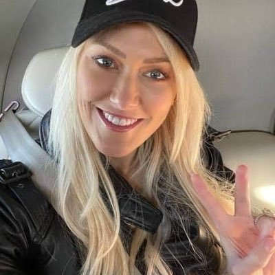 MichelleDu23896's profile picture. 