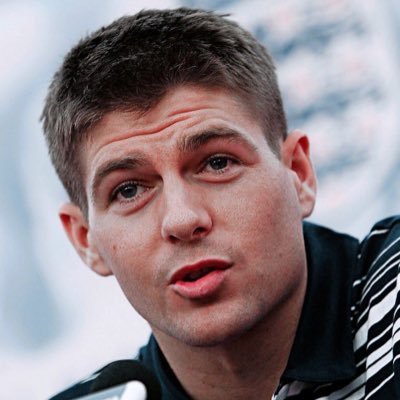 Skawz9's profile picture. أسير بتوفيق الله، وأؤمن أن الخير فيما اختاره الله . | @LFC @AlNassrF