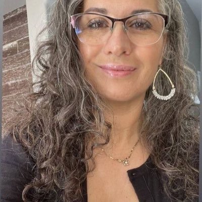 SummerBree1092's profile picture. Everything that makes a human being happy 😂❤️