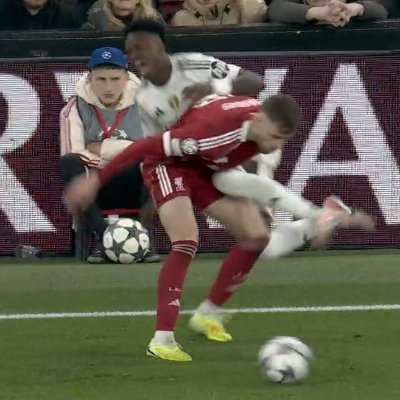 ObviMistake's profile picture. rapidly falling out of love with football
@lfc