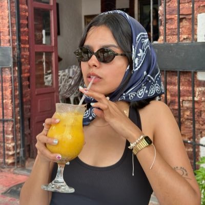 valxebria's profile picture. karma is a cat