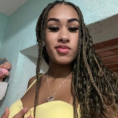 e_gabrielle07's profile picture. 