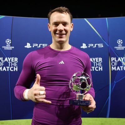 Az7103's profile picture. #Bayren | #neuer | #Hummels | #Alahli | #cmpunk