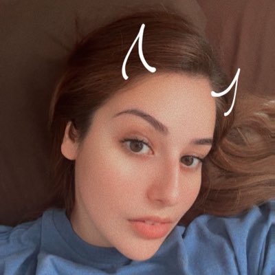 emyy_xoxo's profile picture. 29. 💅🏻 Thick. 🍑 Latina. 🇵🇷 Boom 💥