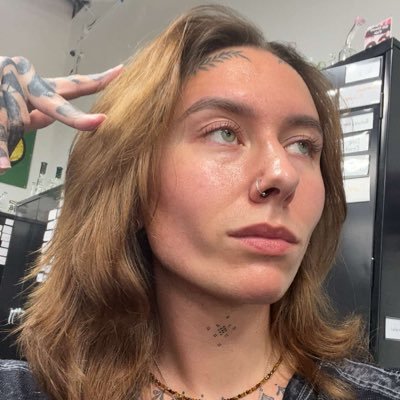 vegantwinkok's profile picture. ♋️ ♉️ ♏️ || 25 || vegan || aspiring mattress actress || cashapp: $veganstoner || dm me I’m nice