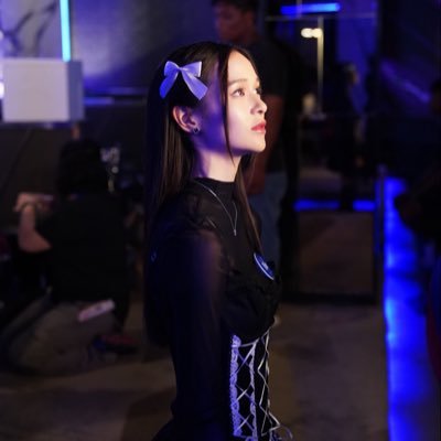 ShipsInLove's profile picture. Skam•GL•Skins•Atypical•HIMYM• {Fan Account}